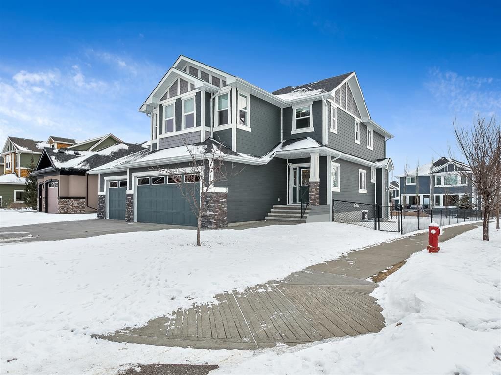 Main Photo: 2 Ranchers Manor: Okotoks Detached for sale : MLS®# A2014266