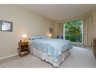 Photo 11: 206 1705 MARTIN Drive in Surrey: Sunnyside Park Surrey Condo for sale in "Southwynd" (South Surrey White Rock)  : MLS®# R2288568
