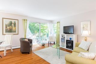 Photo 1: 104 1930 MARINE Drive in West Vancouver: Ambleside Condo for sale in "PARK MARINE" : MLS®# R2427071