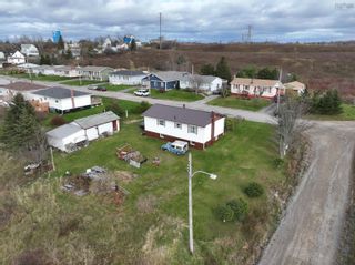 Photo 6: 11 Bison Drive in Whitney Pier: 201-Sydney Residential for sale (Cape Breton)  : MLS®# 202226523