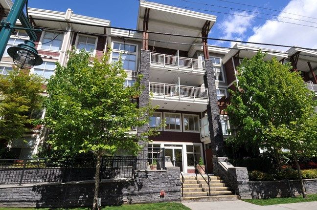 Main Photo: 313 2477 KELLY Avenue in Port Coquitlam: Central Pt Coquitlam Condo for sale in "SOUTH VERDE" : MLS®# R2034912