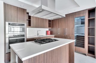 Photo 10: 911 1768 COOK Street in Vancouver: False Creek Condo for sale in "Avenue One" (Vancouver West)  : MLS®# R2849732
