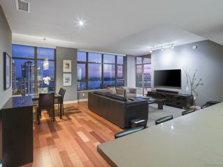 Photo 8: DOWNTOWN Condo for sale : 2 bedrooms : 700 W E Street #2206 in San Diego