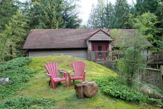 Photo 19: 2253 GAIL Road in Gibsons: Roberts Creek House for sale (Sunshine Coast)  : MLS®# R2010908