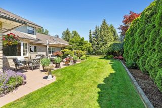 Photo 2: 13672 19 Avenue in Surrey: Sunnyside Park Surrey House for sale in "Bell Park" (South Surrey White Rock)  : MLS®# R2873752