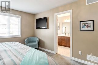 Photo 16: 827 LOOSESTRIFE WAY in Ottawa: House for sale : MLS®# 1385494