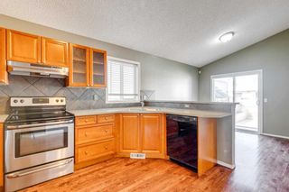 Photo 9: 25 Martha's Green NE in Calgary: Martindale Detached for sale : MLS®# A2129455