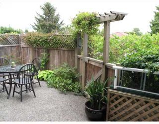 Photo 9: 4322 SOPHIA Street in Vancouver: Main Townhouse for sale (Vancouver East)  : MLS®# V781784