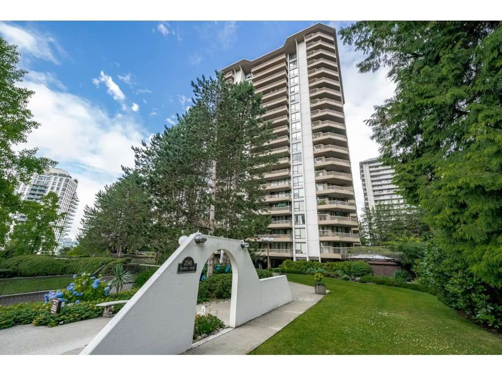 Main Photo: 804 2041 BELLWOOD AVENUE in Burnaby: Brentwood Park Condo for sale (Burnaby North)  : MLS®# R2386549