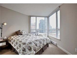 Photo 16: 808 1212 HOWE Street in Vancouver: Downtown VW Condo for sale in "1212 HOWE" (Vancouver West)  : MLS®# V1103940