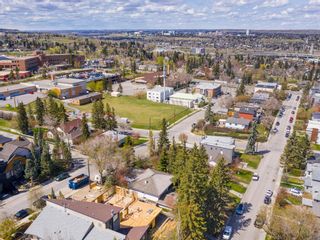 Photo 5: 2117 18A Street SW in Calgary: Bankview Detached for sale : MLS®# A1107732