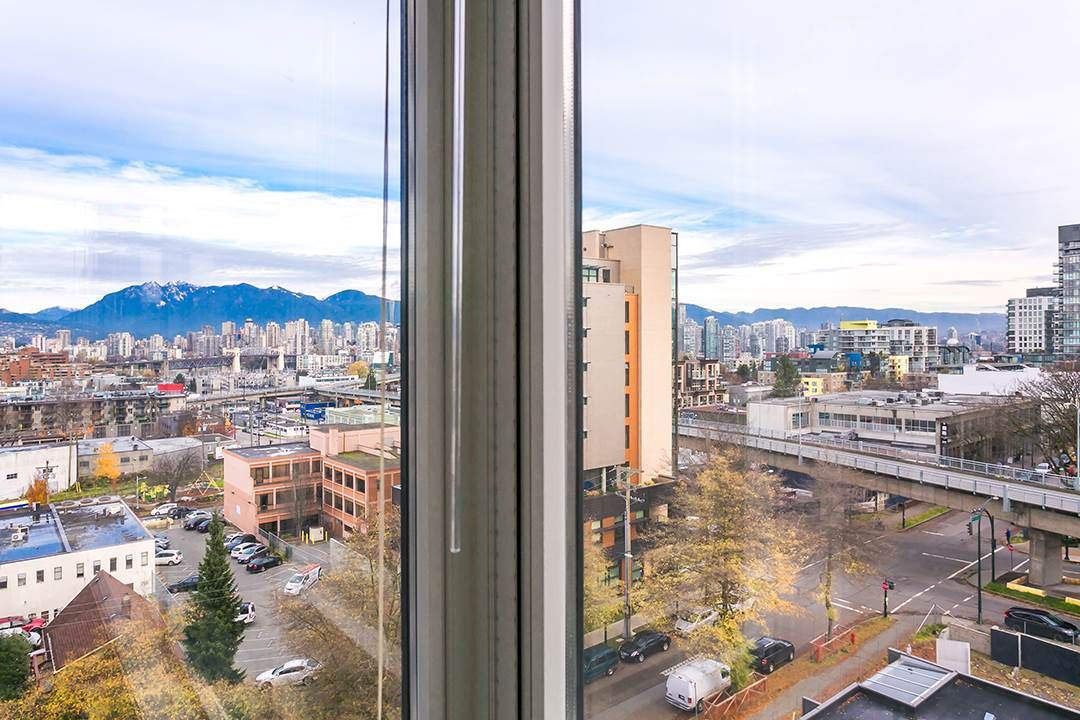 Photo 12: Photos: 901 1650 W 7TH Avenue in Vancouver: Fairview VW Condo for sale in "VIRTU" (Vancouver West)  : MLS®# R2016721