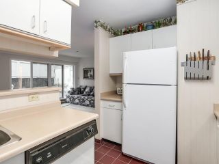 Photo 11: 108 2238 ETON Street in Vancouver: Hastings Condo for sale in "ETON HEIGHTS" (Vancouver East)  : MLS®# R2235764