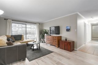 Photo 3: 216 131 W 4TH Street in North Vancouver: Lower Lonsdale Condo for sale in "Nottingham Place" : MLS®# R2234460
