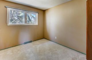 Photo 20: 2707 63 Avenue SW in Calgary: Lakeview Detached for sale : MLS®# A1210095