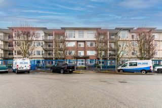 Photo 3: 414 9422 VICTOR Street in Chilliwack: Chilliwack Proper East Condo for sale : MLS®# R2748988