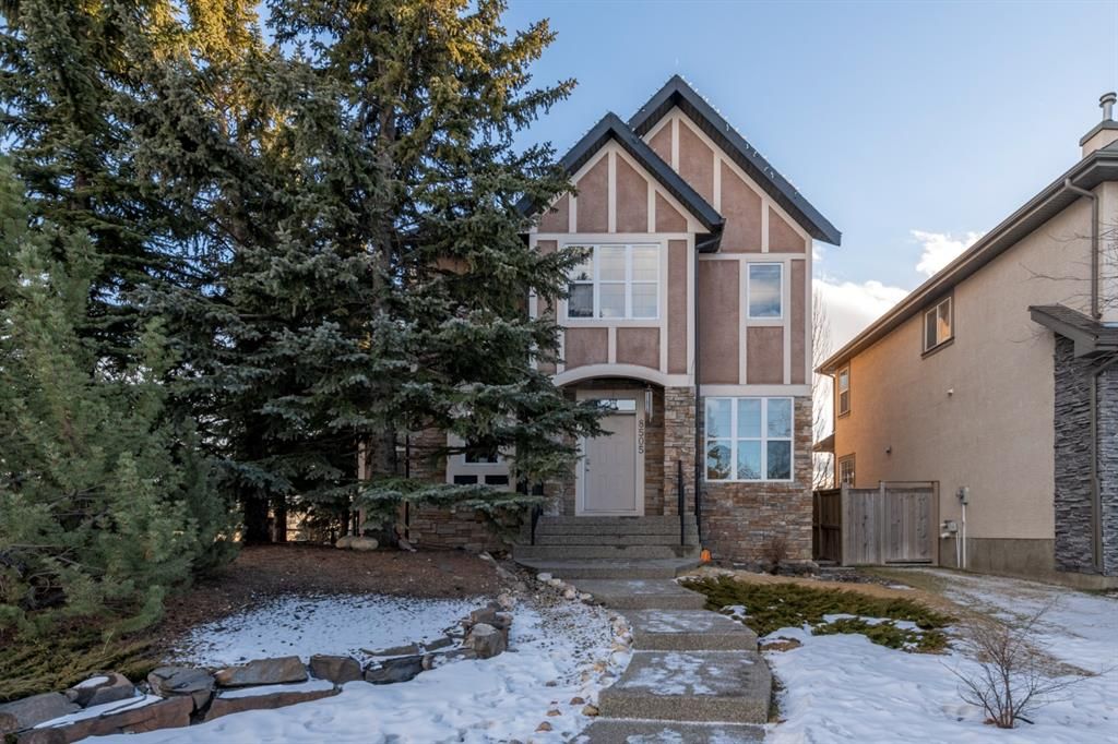 Main Photo: 8505 Wentworth Drive SW in Calgary: West Springs Detached for sale : MLS®# A1179039