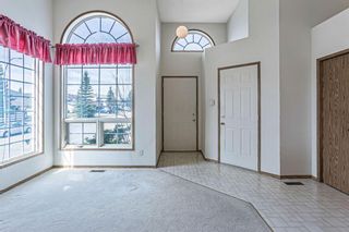 Photo 5: 103 Citadel Pass Court NW in Calgary: Citadel Detached for sale : MLS®# A1086405