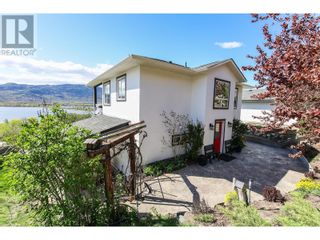 Photo 4: 4004 39TH Street in Osoyoos: House for sale : MLS®# 10310534