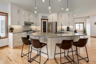 Photo 3: 34 Rockyledge Rise NW in Calgary: Rocky Ridge Detached for sale : MLS®# A2116742