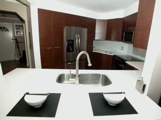 Photo 5: 212 1236 W 8TH Avenue in Vancouver: Fairview VW Condo for sale in "GALLERIA II." (Vancouver West)  : MLS®# V727588
