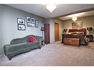 Photo 17: 35 HAWKVILLE Mews NW in CALGARY: Hawkwood Residential Detached Single Family for sale (Calgary)  : MLS®# C3556165