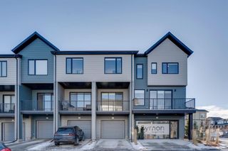 Photo 4: 16 Evanscrest Court NW in Calgary: Evanston Row/Townhouse for sale : MLS®# A2019234