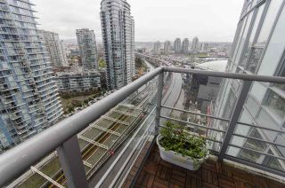 Photo 11: 1907 602 CITADEL PARADE in Vancouver: Downtown VW Condo for sale in "SPECTRUM 4" (Vancouver West)  : MLS®# R2042899