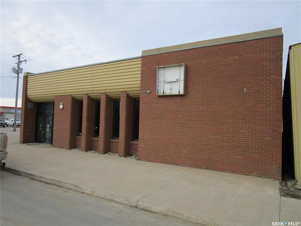 Main Photo: 903 100th Avenue in Tisdale: Commercial for sale : MLS®# SK890190