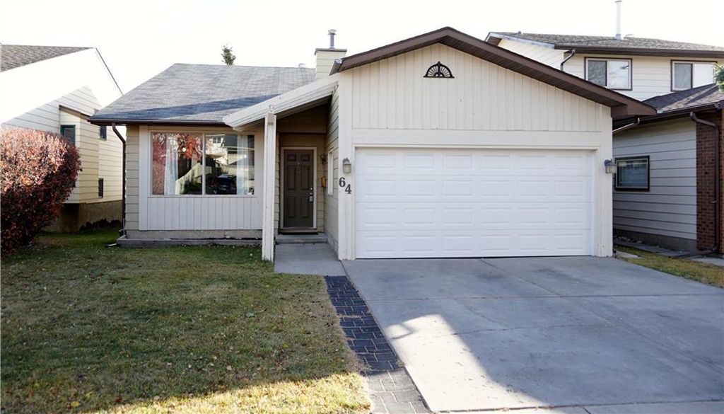 Main Photo: 64 STRATHCONA Close SW in Calgary: Strathcona Park House for sale : MLS®# C4142880