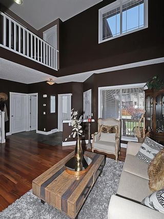 Photo 5: 129 EVANSCOVE Circle NW in Calgary: Evanston House for sale : MLS®# C4185596