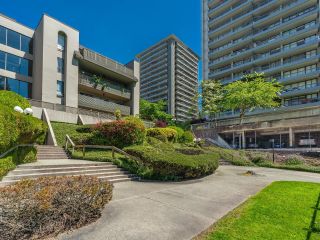 Main Photo: 302 4941 LOUGHEED Highway in Burnaby: Brentwood Park Condo for sale in "DOUGLAS VIEW" (Burnaby North)  : MLS®# R2882956