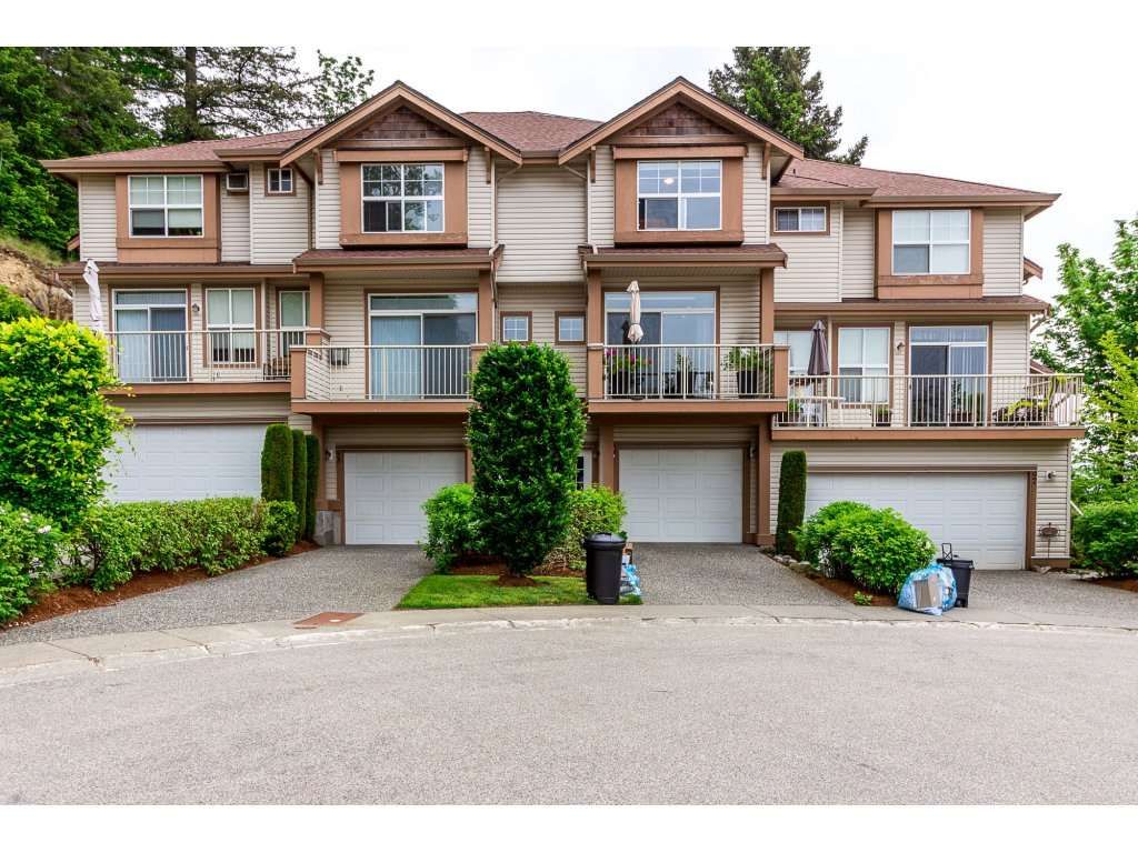 Main Photo: 95 35287 OLD YALE Road in Abbotsford: Abbotsford East Townhouse for sale : MLS®# R2269822