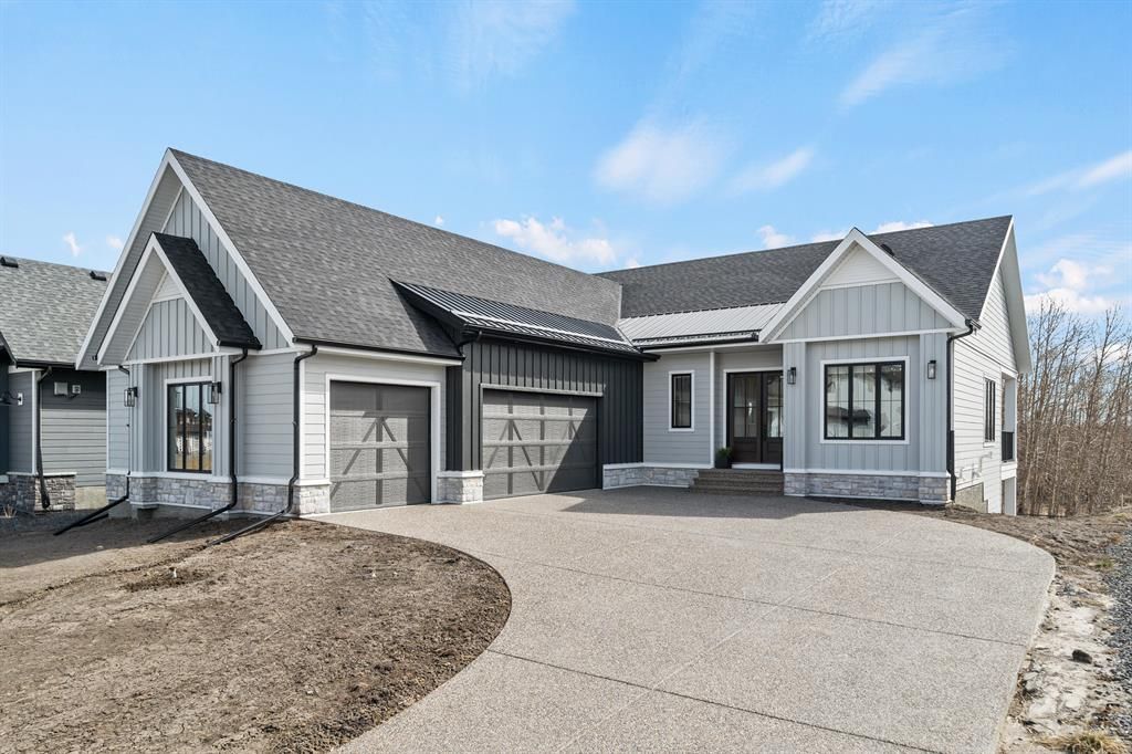 Main Photo: 49 Morning Mist Lane: Heritage Pointe Detached for sale : MLS®# A2042704