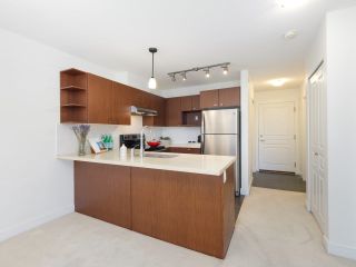 Photo 11: 405 738 E 29TH Avenue in Vancouver: Fraser VE Condo for sale in "THE CENTURY" (Vancouver East)  : MLS®# R2788461