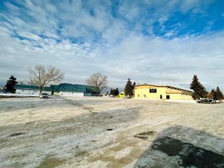Photo 12: 1140 Radnor Avenue NE in Calgary: Renfrew Semi Detached (Half Duplex) for sale : MLS®# A2031512