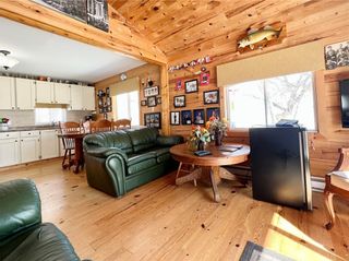 Photo 11: 238 Lakeview Drive in Dauphin: Ochre Beach Residential for sale (R30 - Dauphin and Area)  : MLS®# 202307205