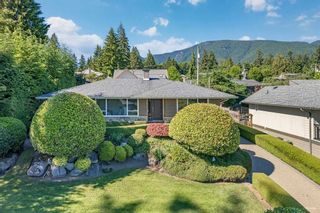 Main Photo: 1022 MELBOURNE Avenue in North Vancouver: Edgemont House for sale : MLS®# R2754375