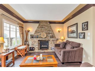 Photo 3: 8021 LITTLE Terrace in Mission: Mission BC House for sale : MLS®# R2475487