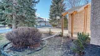 Photo 3: 12 Shannon Circle SW in Calgary: Shawnessy Detached for sale : MLS®# A1164766