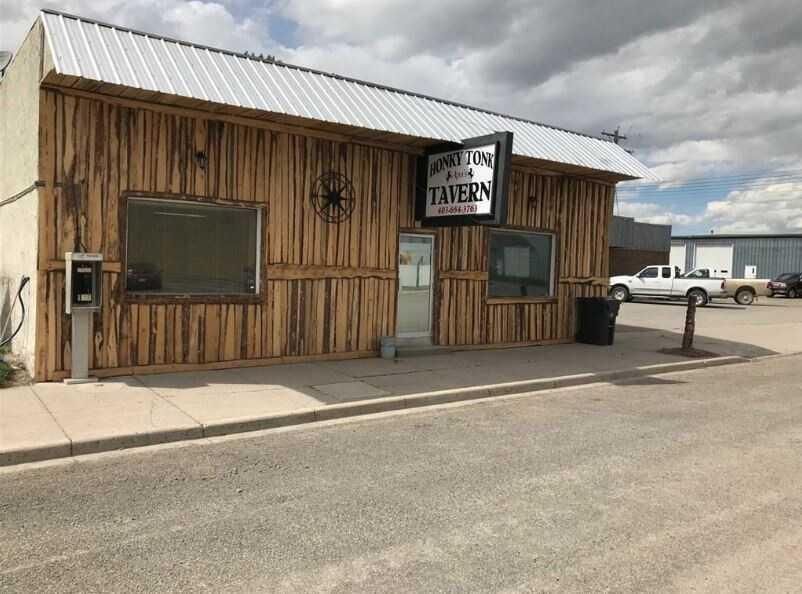 Main Photo: Restaurant / Bar Building For Sale in Blackie AB | MLS # A2085619 | pubsforsale.ca