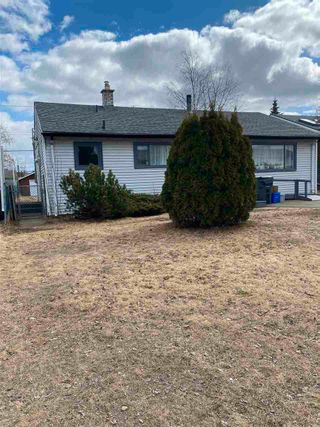 Photo 2: 1058 FREEMAN Street in Prince George: Central House for sale in "CENTRAL" (PG City Central (Zone 72))  : MLS®# R2562461
