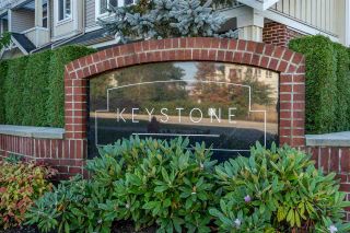 Photo 1: 37 2925 KING GEORGE Boulevard in Surrey: King George Corridor Townhouse for sale in "KEYSTONE" (South Surrey White Rock)  : MLS®# R2514109