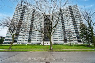 Photo 1: 703 530 Lolita Gardens in Mississauga: Mississauga Valleys Condo for sale : MLS®# W8254778
