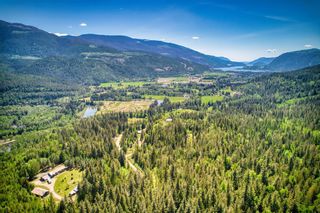 Photo 5: 2495 Samuelson Road, in Sicamous: House for sale : MLS®# 10275346