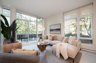 Photo 2: 401 1252 HORNBY Street in Vancouver: Downtown VW Condo for sale in "PURE" (Vancouver West)  : MLS®# R2898215
