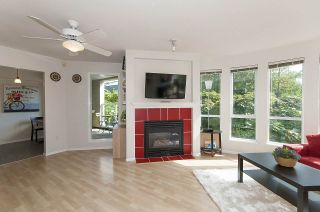 Photo 3: 208 789 W 16TH Avenue in Vancouver: Fairview VW Condo for sale in "SIXTEEN WILLOWS" (Vancouver West)  : MLS®# R2198128