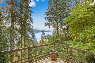 Photo 4: 5614 INDIAN RIVER Drive in North Vancouver: Woodlands-Sunshine-Cascade House for sale : MLS®# R2863216