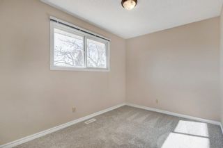 Photo 17: 148 Queen Anne Way SE in Calgary: Queensland Detached for sale : MLS®# A2040152