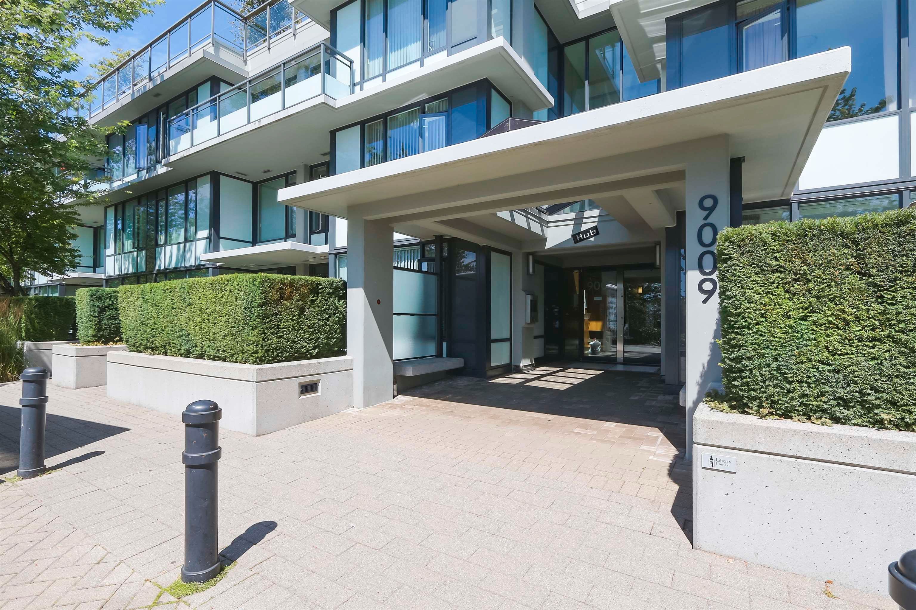 Main Photo: 603 9009 CORNERSTONE Mews in Burnaby: Simon Fraser Univer. Condo for sale in "The Hub" (Burnaby North)  : MLS®# R2719225
